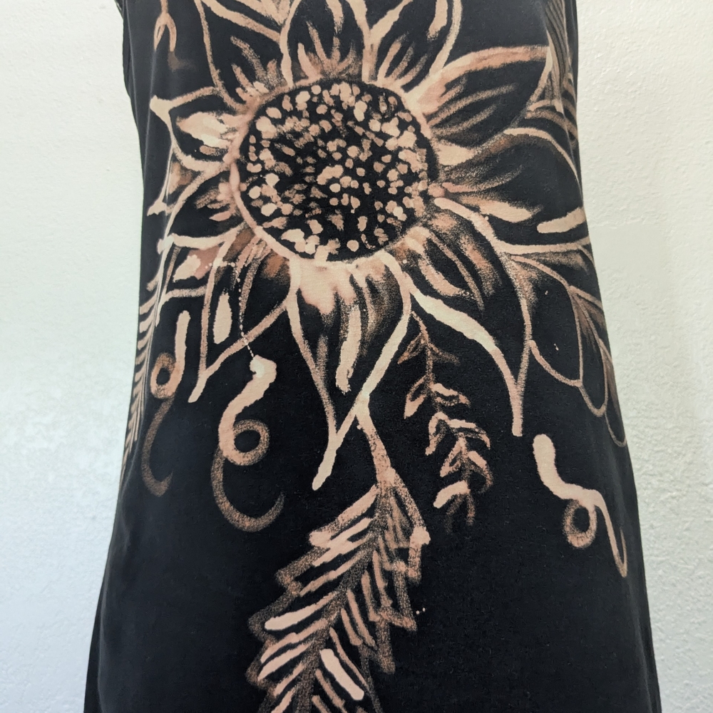 Maurices Black Cotton Blend Top With Bleach Art Sunflower Sz XL - Picture 13 of 14